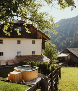 Jacuzzi Ostí Vedl